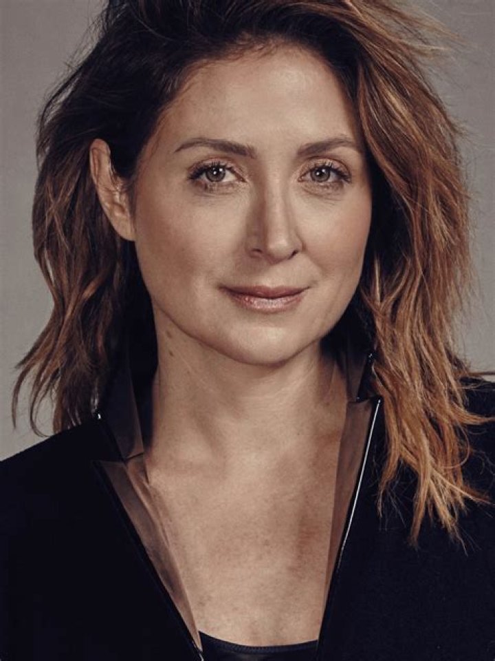 Sasha Alexander Height, Weight, Measurements, Bra Size, Shoe Size