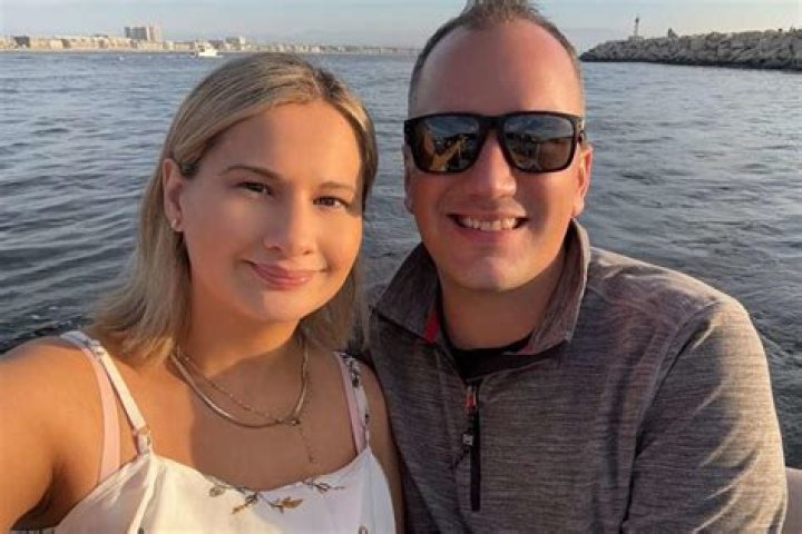 Stevie Ryan Dating Before Suicide? Know Her The Then Boyfriends!