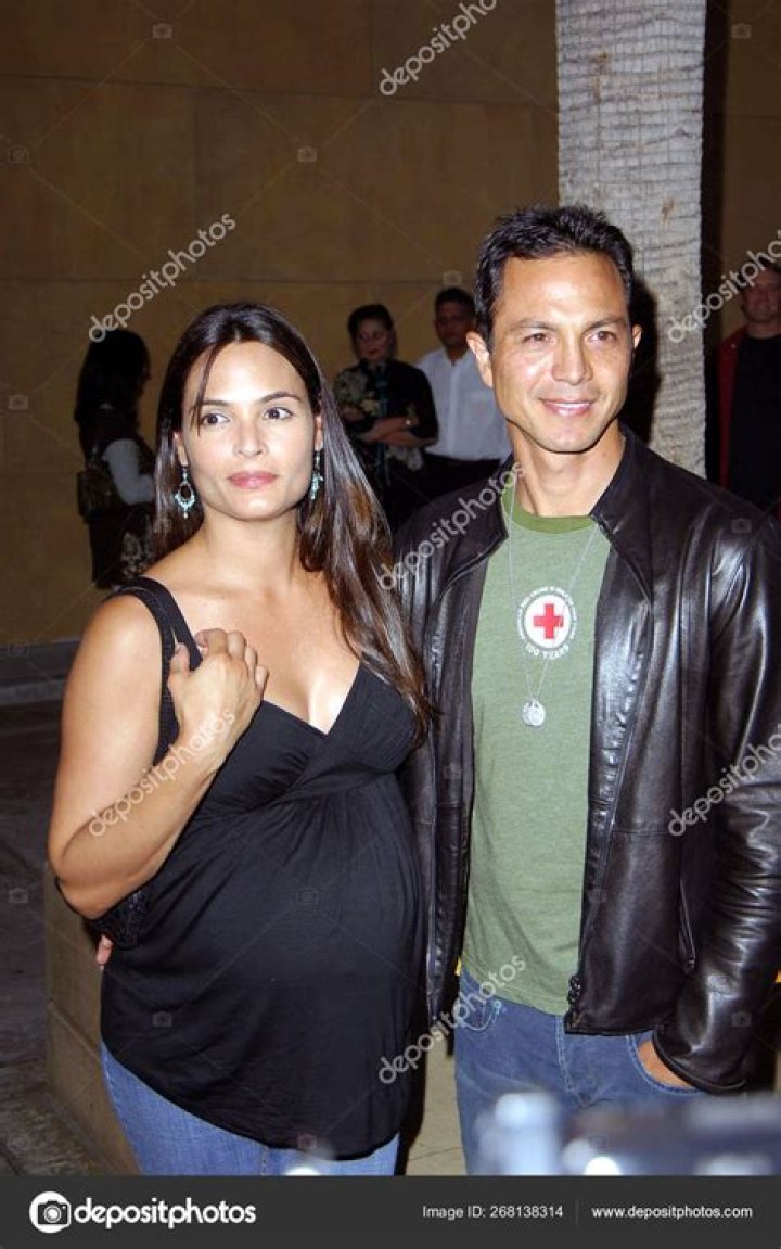 Unveiling The Enchanting Tale Of Talisa Soto And Benjamin Bratt's Wedding