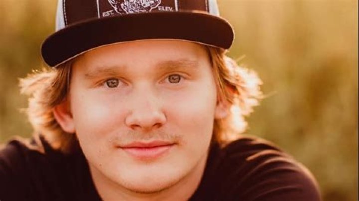 Ted Shanks Hunting Accident, An 18-Year-Old Male Lost His Life in a Hunting Accident in Ashburn, MO