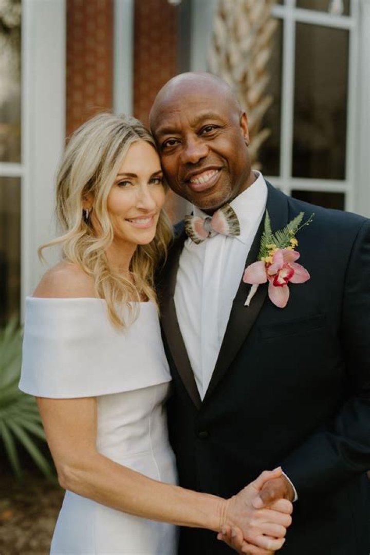 Tim Scott Wife Or Girlfriend: Is The Senator Married? Picture Revealed