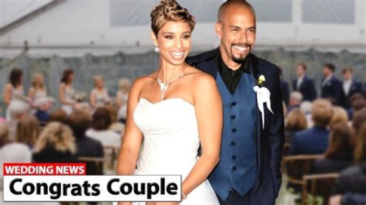 Unveiling James Spader's Marital History: Surprising Revelations