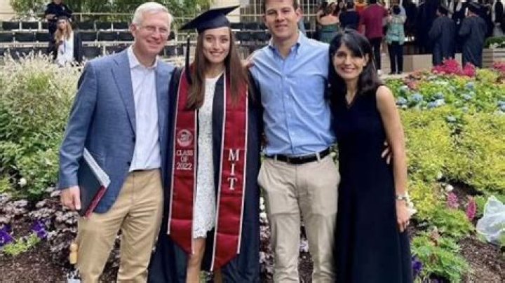 Who Is Ike Reese Wife Renee Reese? Family Death, Is He Still Married?