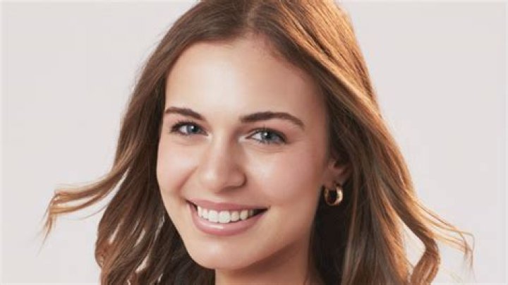 Who Is Jess Girod? Facts About The Bachelor Contestant Hollywood Life