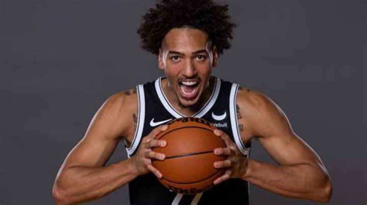 Who is Tony Farmer (NBA star)? Where is he now, has he been released?