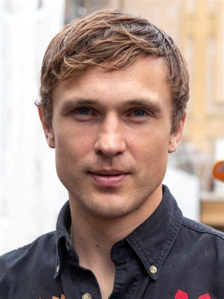 William Moseley Height, Weight, Body Measurements, Shoe Size