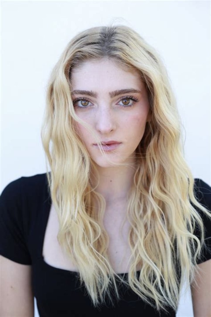Willow Shields Height, Weight, Measurements, Bra Size, Shoe Size